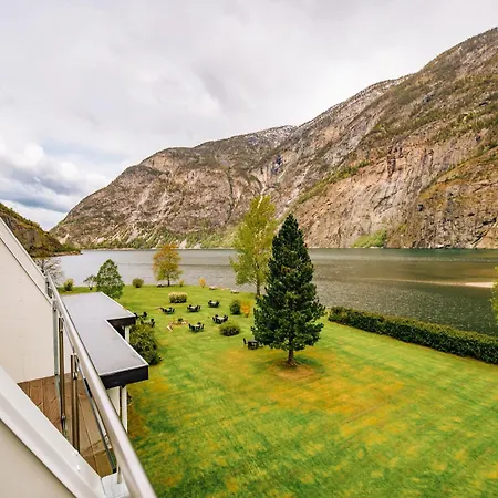 Laerdal Otel Lærdalsøyri