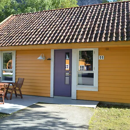 Laerdal 3*